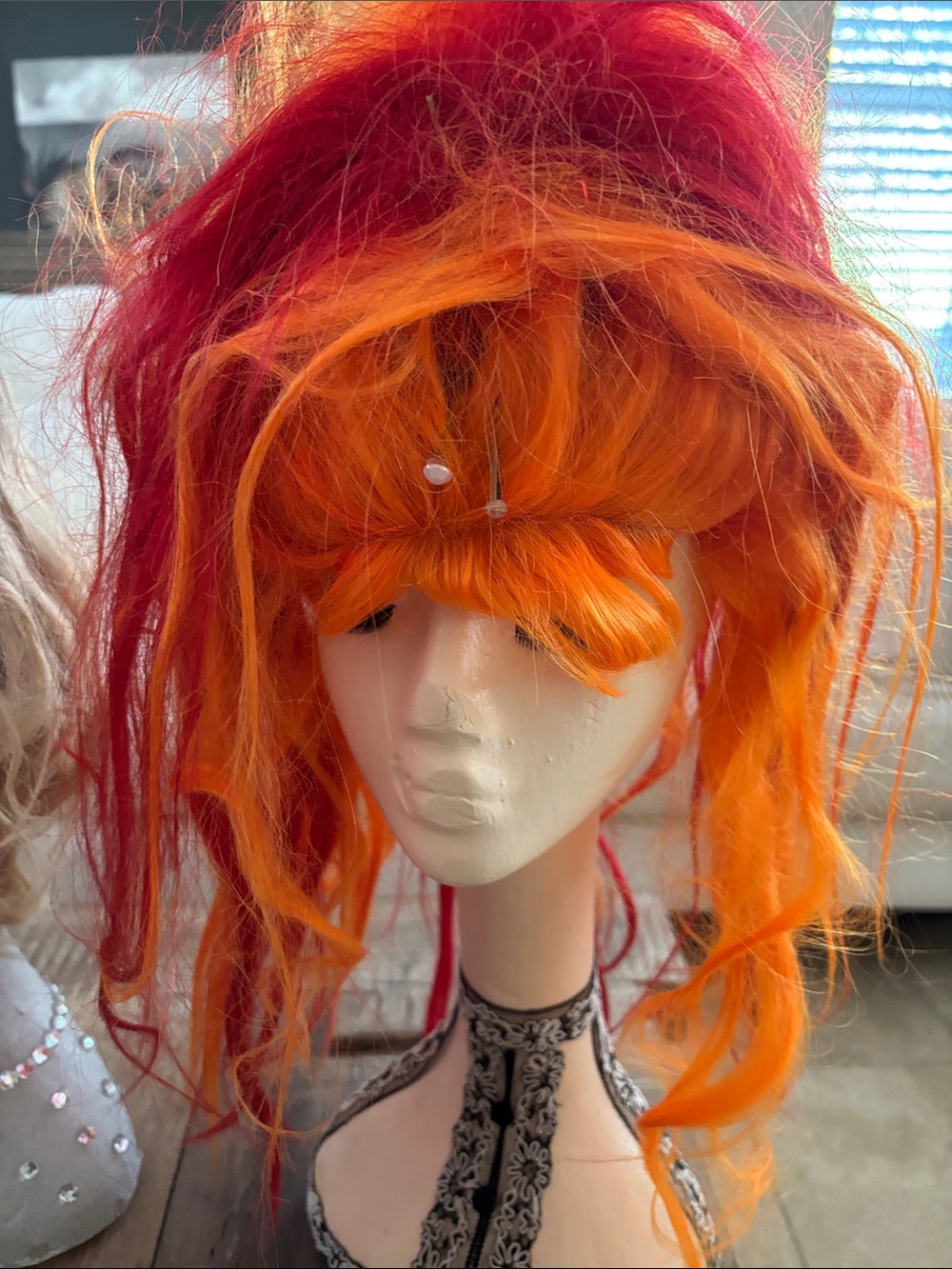 4 Wigs - Picture 8 of 13